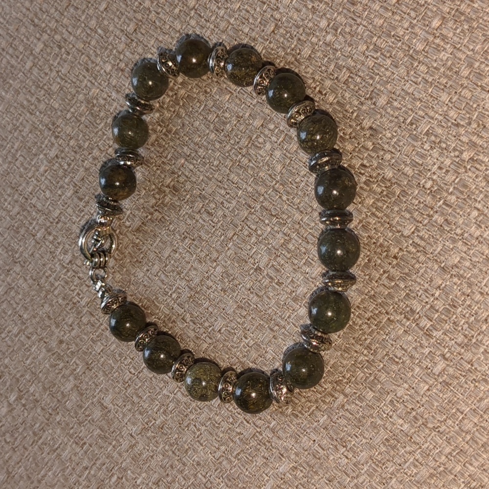 Unisex Russian Jade Bracelet 8 - 8.5"